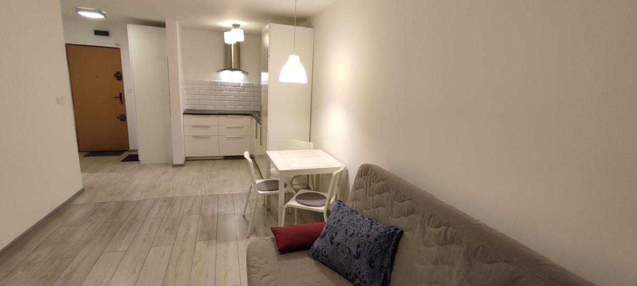 Top Apartamenty Centrum - Metro Rondo Onz 바르샤바 외부 사진