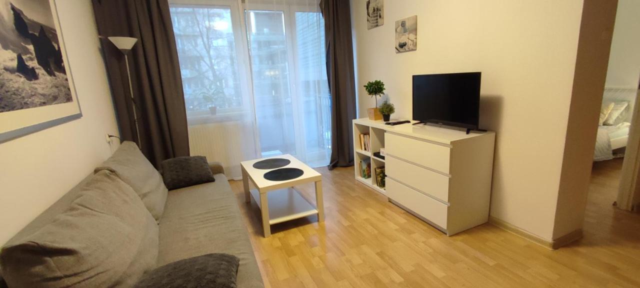 Top Apartamenty Centrum - Metro Rondo Onz 바르샤바 외부 사진